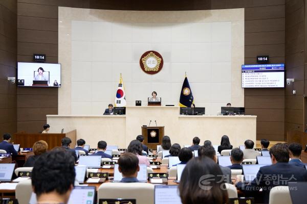 [크기변환]20250612 용인특례시의회, 제293회 제1차 정례회 개회(1).jpg