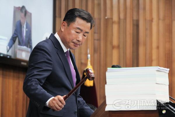 [크기변환]2차 본회의 (1).jpg