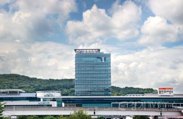 [크기변환]7-1. 용인특례시청 전경.jpg