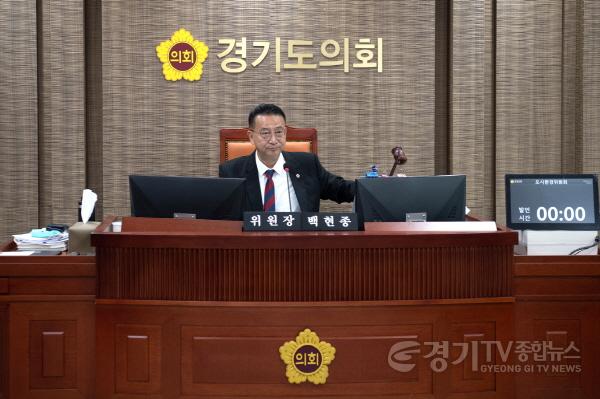 [크기변환]250617 도시환경위원회, 전세사기 예방 및 임차인 권리보호를 위한 법령 개정 촉구 건의안 채택 (2).JPG.jpg