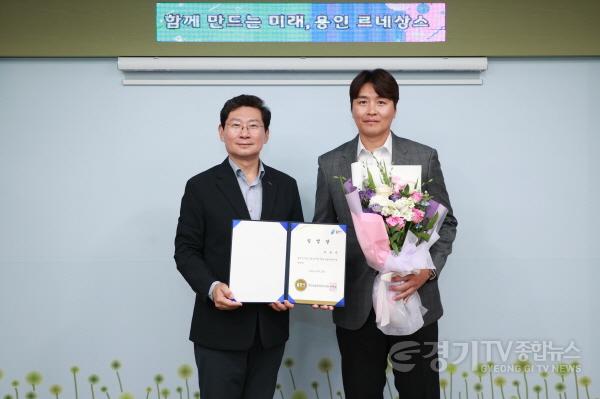 [크기변환]9-2. 내년 K리그2 참가를 목표로 창단 작업을 진행 중인 용인특례시가 19일 용인FC(가칭) 테크니컬디렉터로 전 축구 국가대표 간판 공격수 이동국 선수를 선임했다..jpg