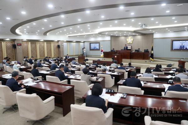 [크기변환]1.제393회 제1차 정례회 제2차 본회의 전경.jpg