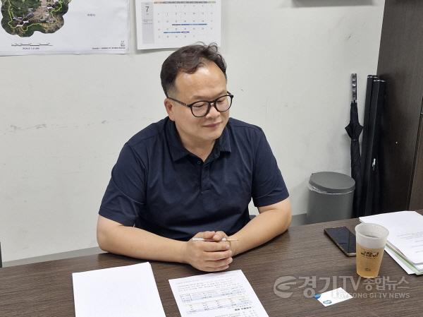 [크기변환]250626 임창휘 의원, 광주시 등 산모·신생아 건강관리 지원사업 예산 현황 점검을 위한 정담회 열어 (1).jpg