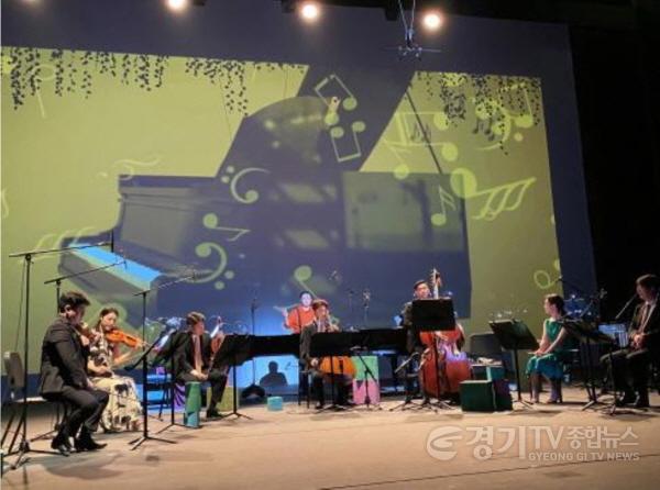 [크기변환](요청 자료) 여주세종문화관광재단 2025 교과서에서 나온 예술수업 시즌 2 진행 1.jpg