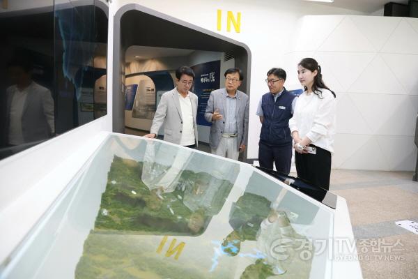 [크기변환]20250702 의원연구단체 용인형 컬처노믹스 연구회Ⅱ, 통영시 문화산업 전략 벤치마킹 실시(3).jpg