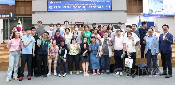 [크기변환]작은행동 한사랑 경기도의회 방문.jpg