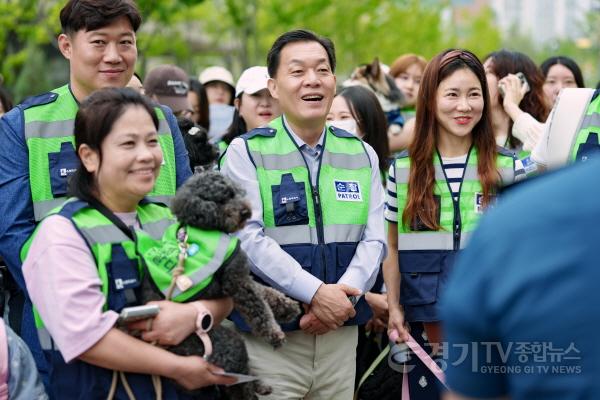 [크기변환]1-2. ‘2024 수원서베이’를 보면 수원시민이 보인다!.jpg