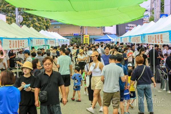 [크기변환]01-2 양평군 수박축제.jpg