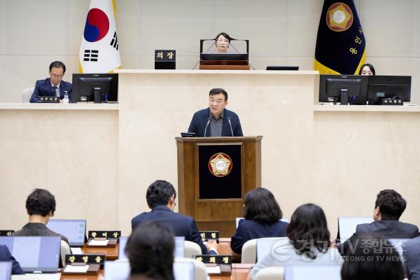 [크기변환]20250714 제294회 임시회 제1차 본회의-5분 자유발언(2)신민석(2).jpg