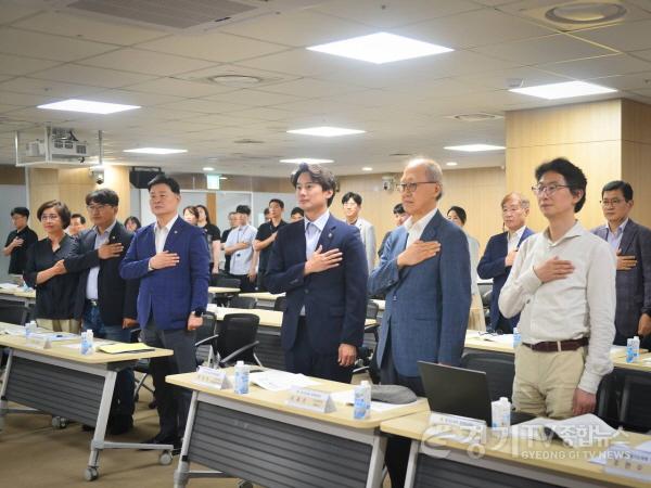 [크기변환]250714 황대호 의원, “역차별 받는 경기도 재정! 발전 방안 마련할 것!” (3).jpg