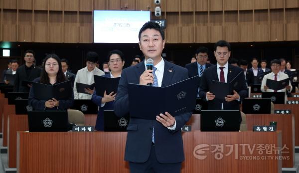 [크기변환]250715 경기도의회, 청렴 서약·제도 정비로 도민 신뢰 회복 총력 (2).jpg
