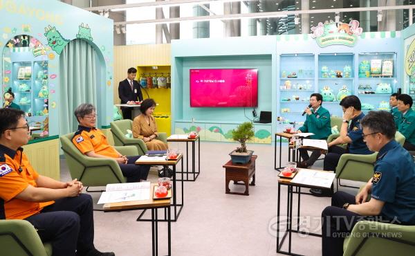 [크기변환]10-2. 17일 시청에서 제13회 안전문화살롱이 열렸다.jpg