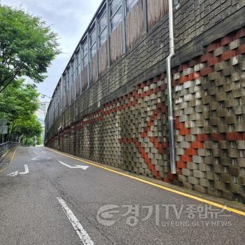 [크기변환]1. 용인특례시는 21일부터 시민 안전을 위해 도로옹벽 안전점검을 실시한다.jpg