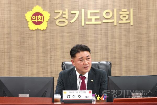 [크기변환]250718 김정호 의원, 연구용역 최종보고회...“고향사랑기부제, 지역 특성 살린 제도 운영 필요” (2).JPG.jpg