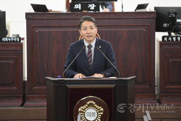 [크기변환]11.임채덕의원 시정질문.jpg