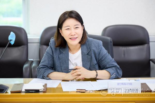 [크기변환]20250721 용인특례시의회 김희영 의원, 거리공연 활성화 및 지원에 관한 조례 제정 간담회 개최(3).jpg