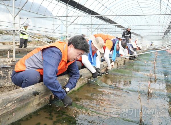 [크기변환]광주시, 집중호우 피해 가평군에 수해 복구지원 (1).jpg