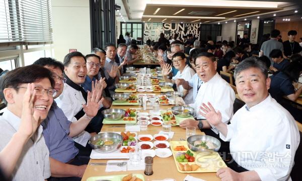 [크기변환]2.복날 맞아 직원 격려.jpg