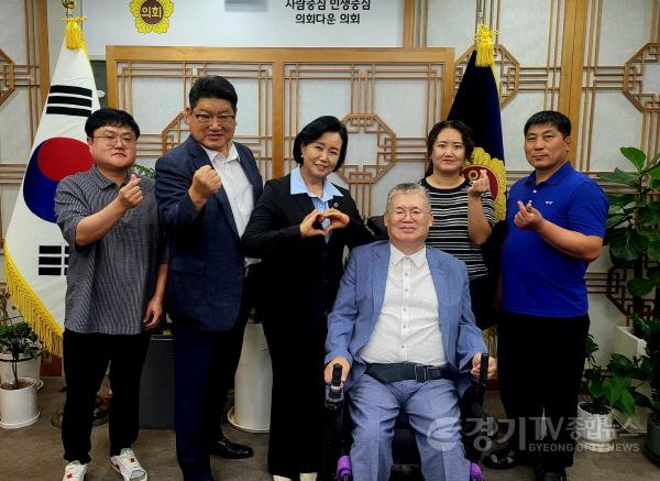 [크기변환]250804 정윤경 부의장, 장애인정보화협회 간담회에서 장애인 공공기관 모니터링 사업 확대 논의 (2).jpg