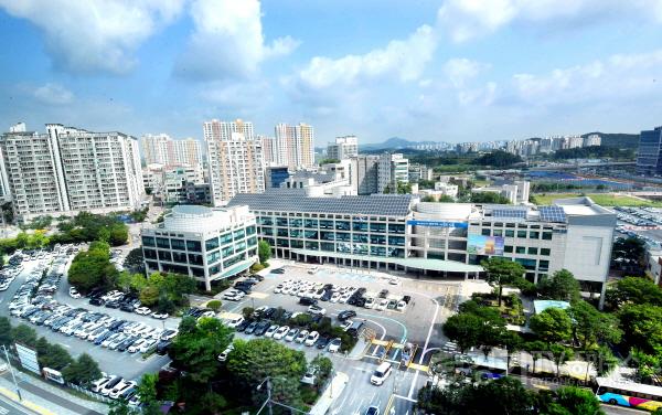 [크기변환]시흥시청 전경.jpg