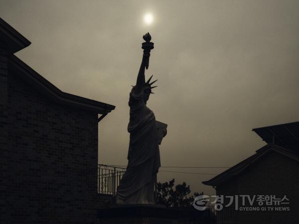 [크기변환][경기문화재단] 본업 수원_황혜인_리버티타운.jpg