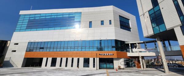 [크기변환]가남체육센터 전경사진 (1).jpg