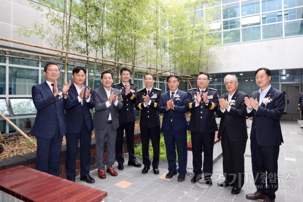 [크기변환]2.수원팔달경찰서 개서식 참석.jpg