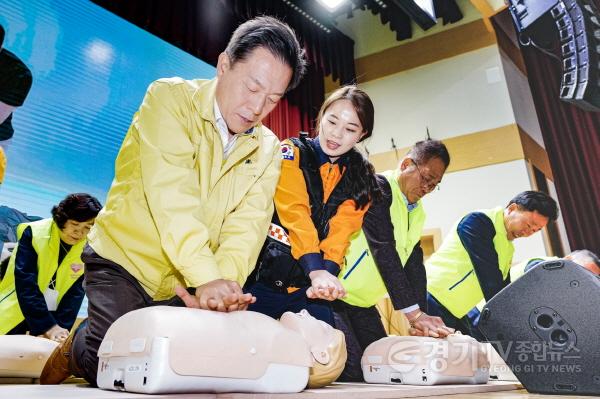 [크기변환]2-1)수원시, 새빛안전지킴이 양성 목표 6만 2500명 조기 달성.JPG