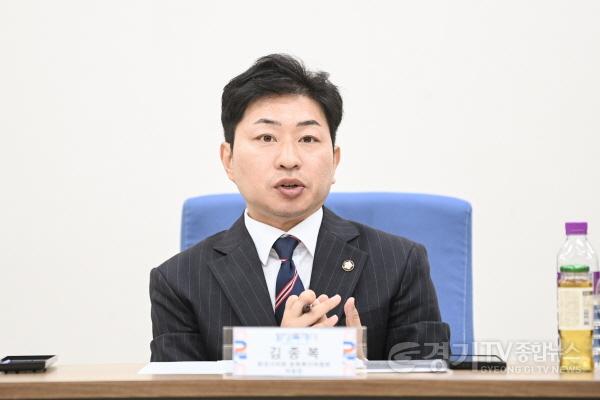 [크기변환]1.김종복 문화복지위원장 발언모습.jpg