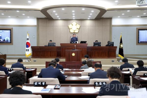 [크기변환]1.제395회 수원특례시의회 임시회제1차 본회의.jpg