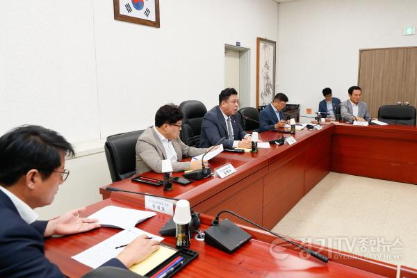 [크기변환]1.이계철 도시건설위원장 발언 모습.jpg