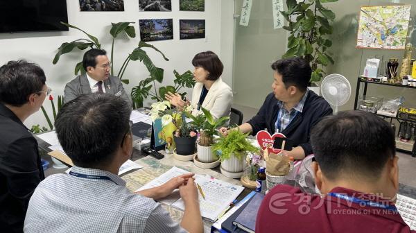 [크기변환]250909 이오수 의원, 광교신도시 개발이익금 활용 관련 간담회 개최(1).jpg