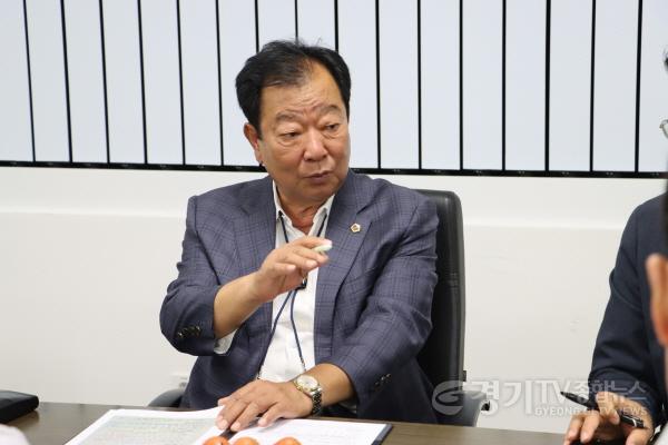 [크기변환]250909 임상오 의원, 소방노조와 간담회... “현장 우선 인사정책 필요”(1).jpg