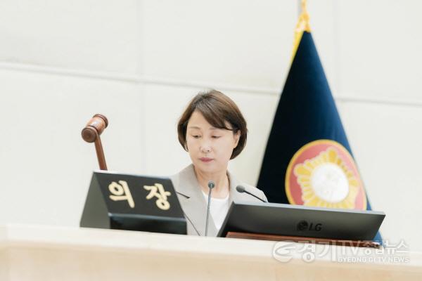 [크기변환]20250910 용인특례시의회, 제295회 임시회 제2차 본회의 열어(2).jpg