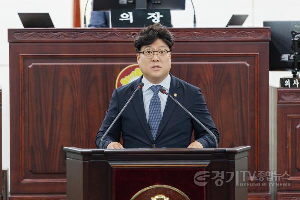 [크기변환]7.김영수의원 5분발언모습.jpg