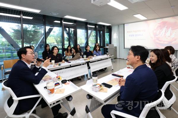[크기변환]9-1. 정명근 화성특례시장이 자살예방사업 컨설팅 결과보고회에서 당부발언을 하고 있다 .jpg