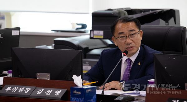 [크기변환]250916 김선영 의원, 예결특위 제2회 추가경정예산 심사에서 소방대원 모두에 대한 세심한 지원 당부.JPG.jpg