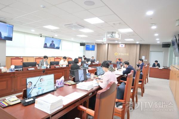 [크기변환]250924 여성가족평생교육위원회,  2025년 제2회 추가경정예산안 의결 (2).jpg