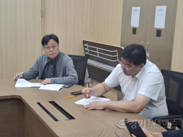 [크기변환][크기변환]251002 김진명 의원, 경기도 청소년 방과후아카데미 실무자 정담회 개최 (2).jpg