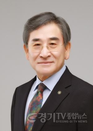 [크기변환]251010 김시용 의원, 김포 가마지천 2025년 지방하천 신규정책 오디션 선정 환영.jpg