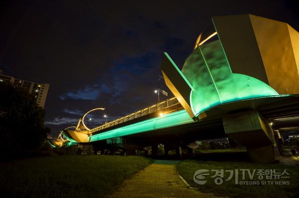 [크기변환]1.오산시, 오산천 일대 경관조명으로 어둠 밝힌다-3.jpg