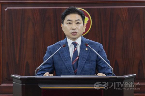 [크기변환]4.김종복 의원 5분발언모습.jpg