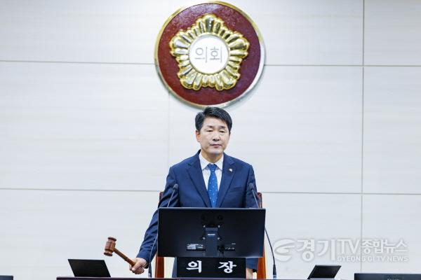 [크기변환]1.배정수 의장 폐회 선언 모습.jpg