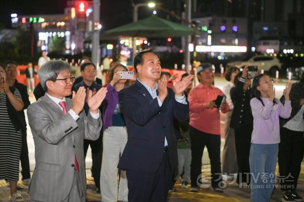 [크기변환]2.오산시, 아파트 야간경관조명 설치지원 사업 점등식 개최-1.JPG