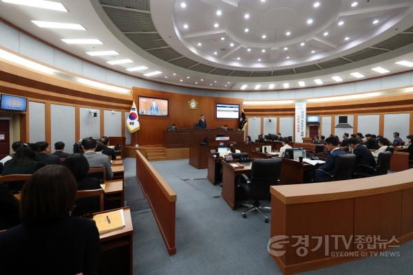 [크기변환]251027_오산시의회__제297회_임시회_개회_01.JPG