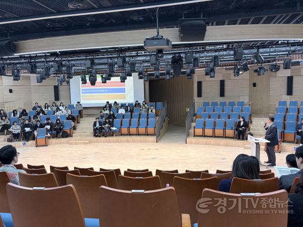 [크기변환]251027_경기도교육청__지방의회와_소통_협력_강화_위한_연수_실시(사진)_(2).jpg