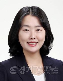 [크기변환][크기변환]신나연 의원.jpg