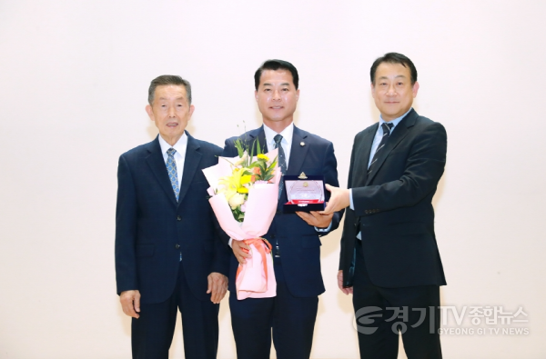 [크기변환]김재국 의원(사진1).png