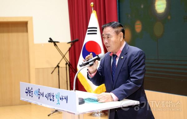 [크기변환]1.제2회 홍재청년문학상 및 수원문학상 시상식(축사).jpg