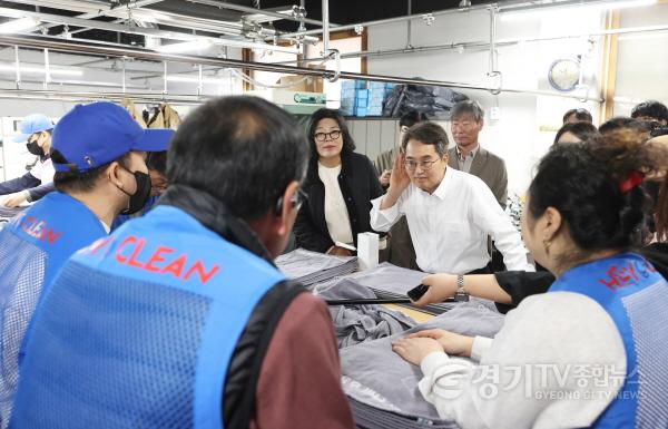 [크기변환]성남만남지역자활센터 방문(1).jpg